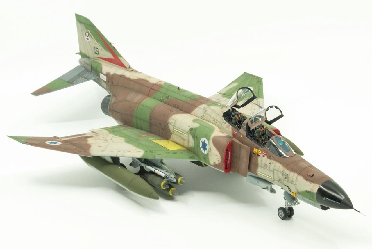 Bautifully built Zoukei-Mura F-4E (Early Production) model